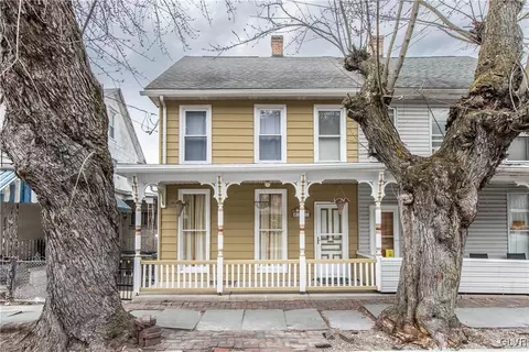 341 W Abbott St, Lansford, PA 18232