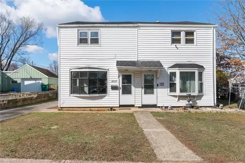 1409 Uelen Ct, Bethlehem, PA 18018
