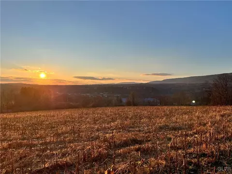 Riverview Drive, Lehigh Twp, PA 18088