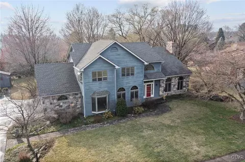 3282 Miriam Dr, Emmaus, PA 18049