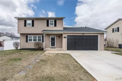 2135 W Columbia St, Allentown, PA 18104