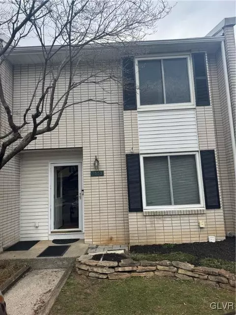 7553 Buttercuo Rd, Macungie, PA 18062
