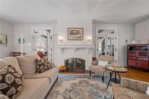 206 E Granada Ave, Hershey, PA 17033 photo 22