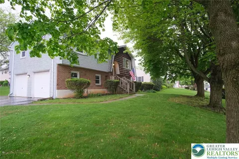 2542 9th St, Bethlehem, PA 18020