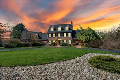 4285 Farmersville Ct, Easton, PA 18045