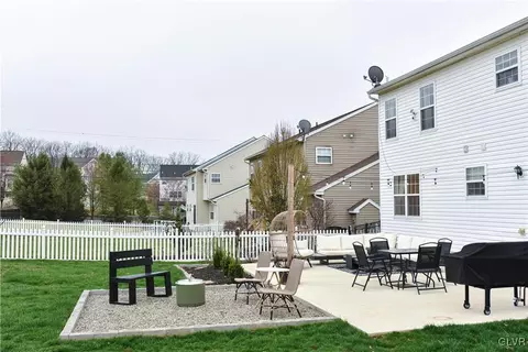 7200 Stack Rd, Macungie, PA 18062 photo 6