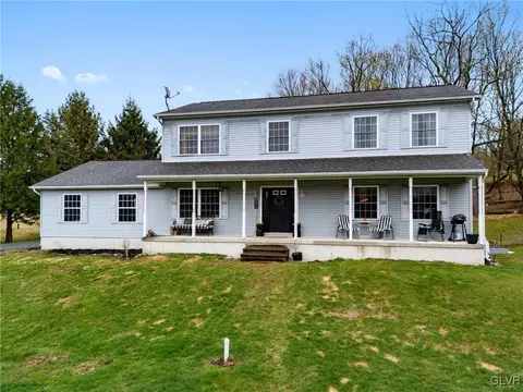 2479 Monocacy Ave, Bath, PA 18014