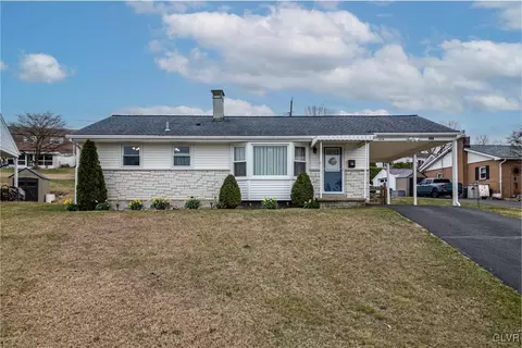413 S Miller St, Shillington, PA 19607
