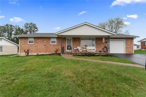 3728 Spear St, Bethlehem, PA 18020