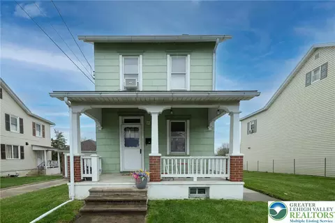 231 S 2nd St, Coplay, PA 18037