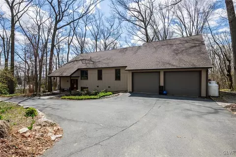 4761 Wendi E, Zionsville, PA 18092