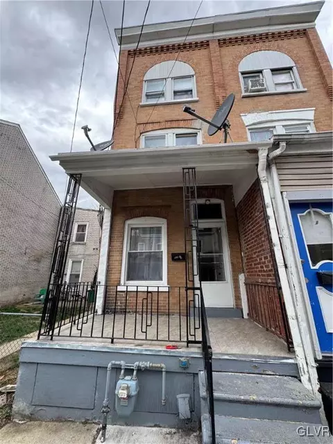 925 W Liberty St, Allentown, PA 18102