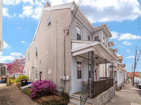 40 E Goepp St, Bethlehem, PA 18018 photo 2