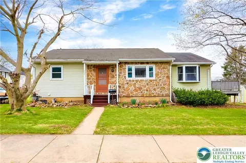 323 Minor St, Emmaus, PA 18049
