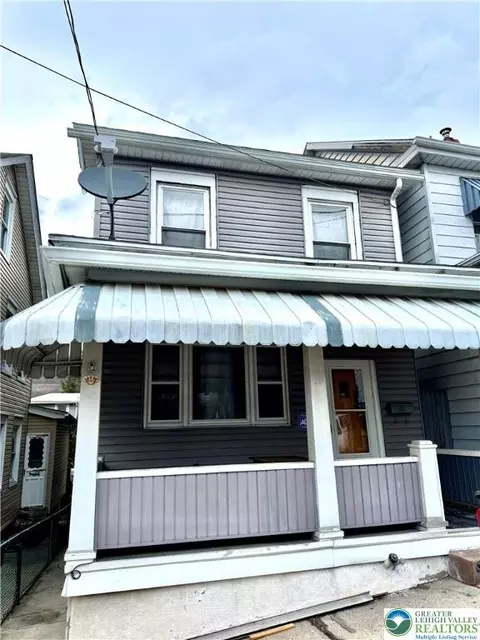 341 W Ridge St, Lansford, PA 18232