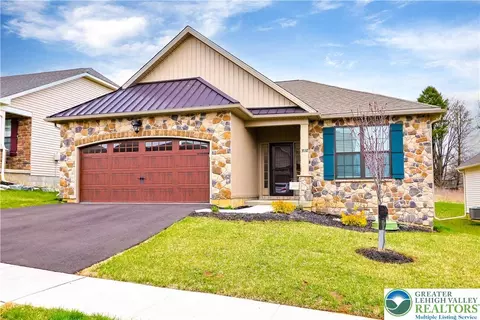 3532 Gentlewind Way, Emmaus, PA 18049