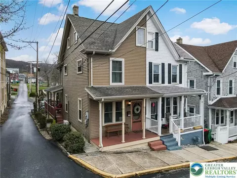 226 Ochre St, Lehighton Borough, PA 18235