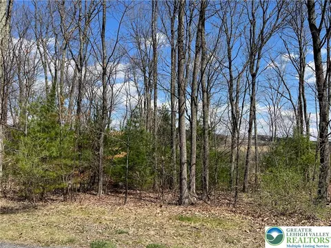 Eagles View Drive, West Penn Twp, PA 17960
