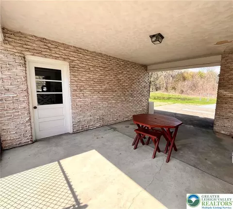 470 Kulps Rd, Barto, PA 19504 photo 7