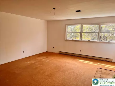 470 Kulps Rd, Barto, PA 19504 photo 11