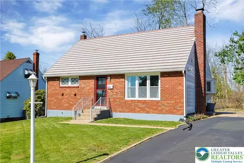 2375 S Carbon St, Allentown, PA 18103