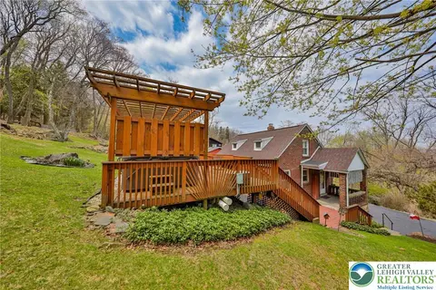 714 E 9th St, Bethlehem, PA 18015 photo 27