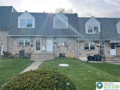 1954 Baker Dr, Allentown, PA 18103