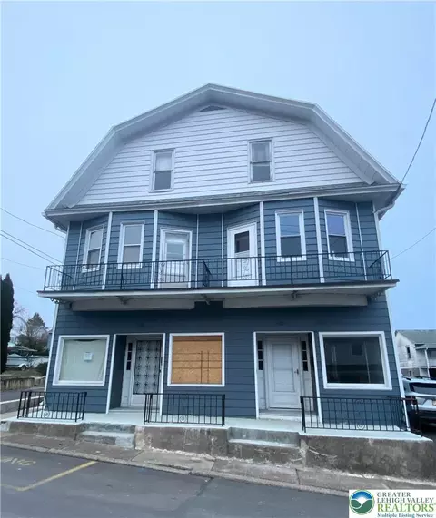 98 Coal St, Plymouth, PA 18651