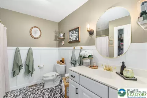 4674 Pinehurst Cir, Bethlehem, PA 18015 photo 29