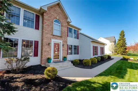 5931 Chapmans Rd, Orefield, PA 18069