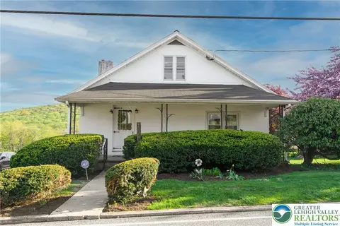 6566 Kings Hwy S, Zionsville, PA 18092