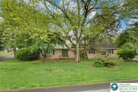 3604 Sunset Ave, Allentown, PA 18103
