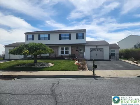 152 Boro Vu Dr, Northampton, PA 18067