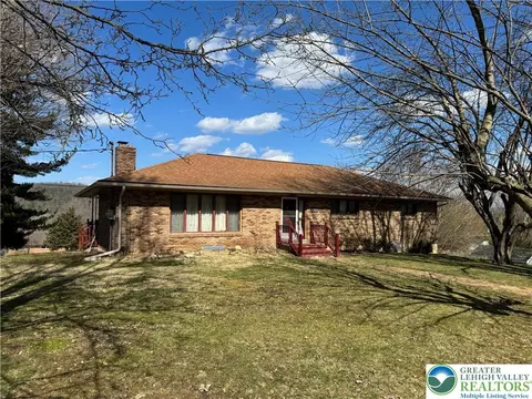 1924 Guzzetta Ave, Martins Creek, PA 18063