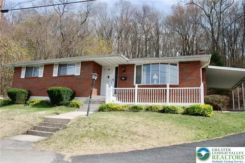 54 Water St, Lansford Boro, PA 18232