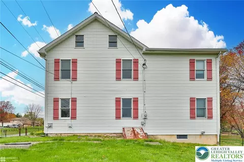 2679 Community Dr, Bath, PA 18014 photo 59
