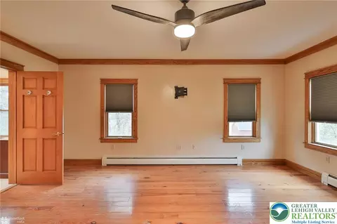 2679 Community Dr, Bath, PA 18014 photo 47