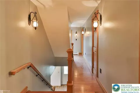 2679 Community Dr, Bath, PA 18014 photo 41