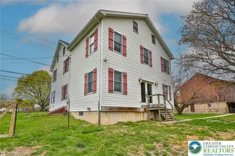 2679 Community Dr, Bath, PA 18014 photo 67