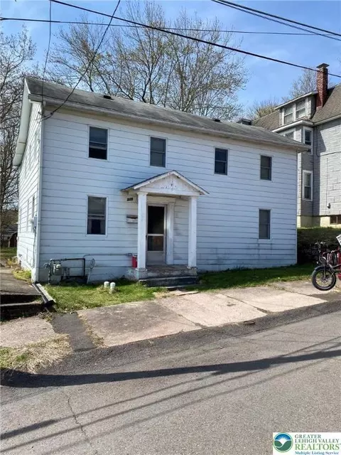 210 Susquehanna St, White Haven, PA 18661