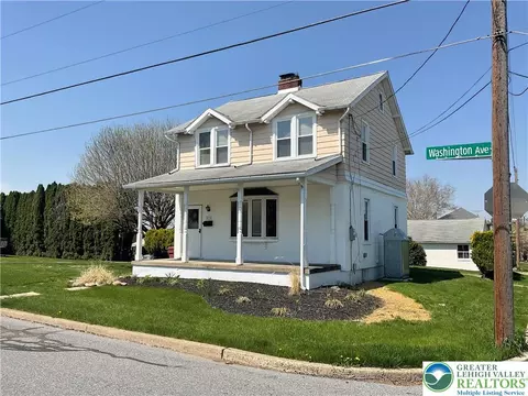 5173 Washington Ave, Cementon, PA 18052