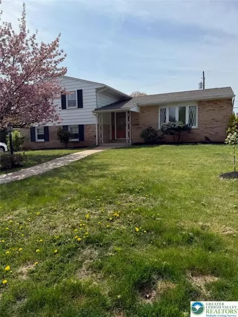922 Miller St, Allentown, PA 18103