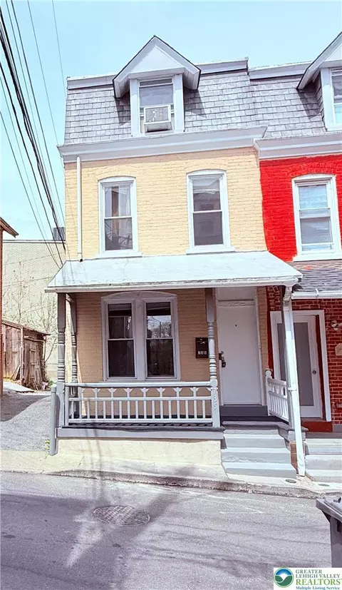 735 W Hickory St, Allentown, PA 18101