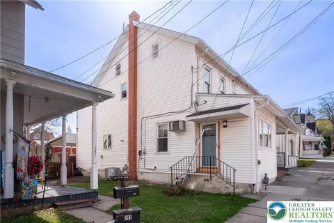 247 2nd St, Slatington, PA 18080
