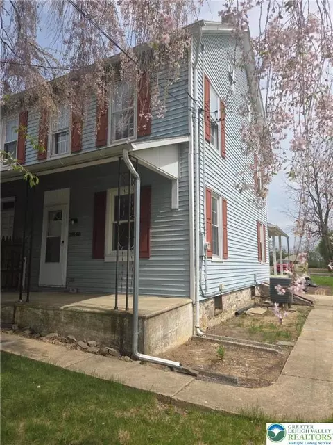 2648 Levans Rd, Coplay, PA 18037