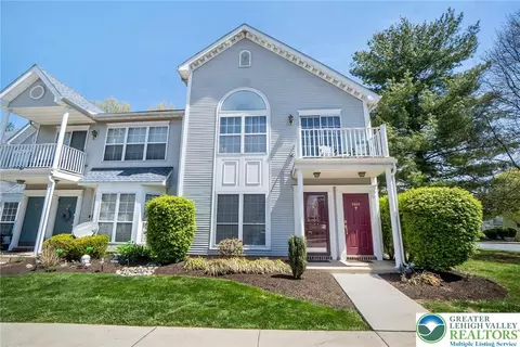 1903 Delancey St, Hellertown, PA 18055