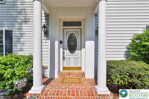 1551 Wethersfield Dr, Allentown, PA 18104