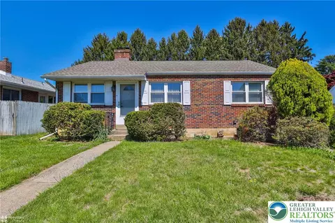 1635 W Livingston St, Allentown, PA 18102