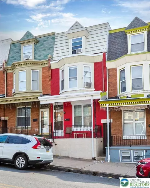 1122 Marion St, Reading, PA 19604 photo 3