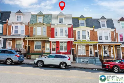1122 Marion St, Reading, PA 19604 photo 2
